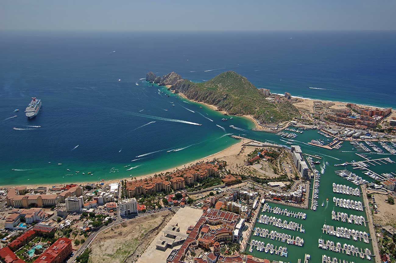 Why is Cabo San Lucas So Popular?