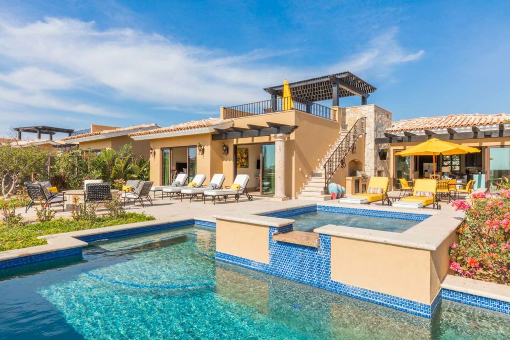 Cabo house with pool