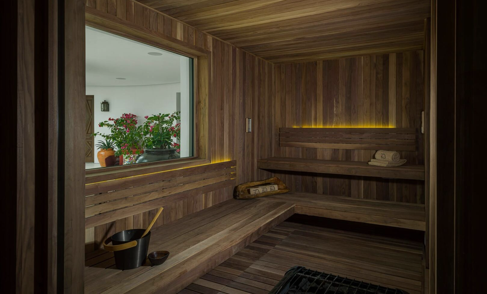 8 Exclusive Oceanview Villas With In-Home Saunas