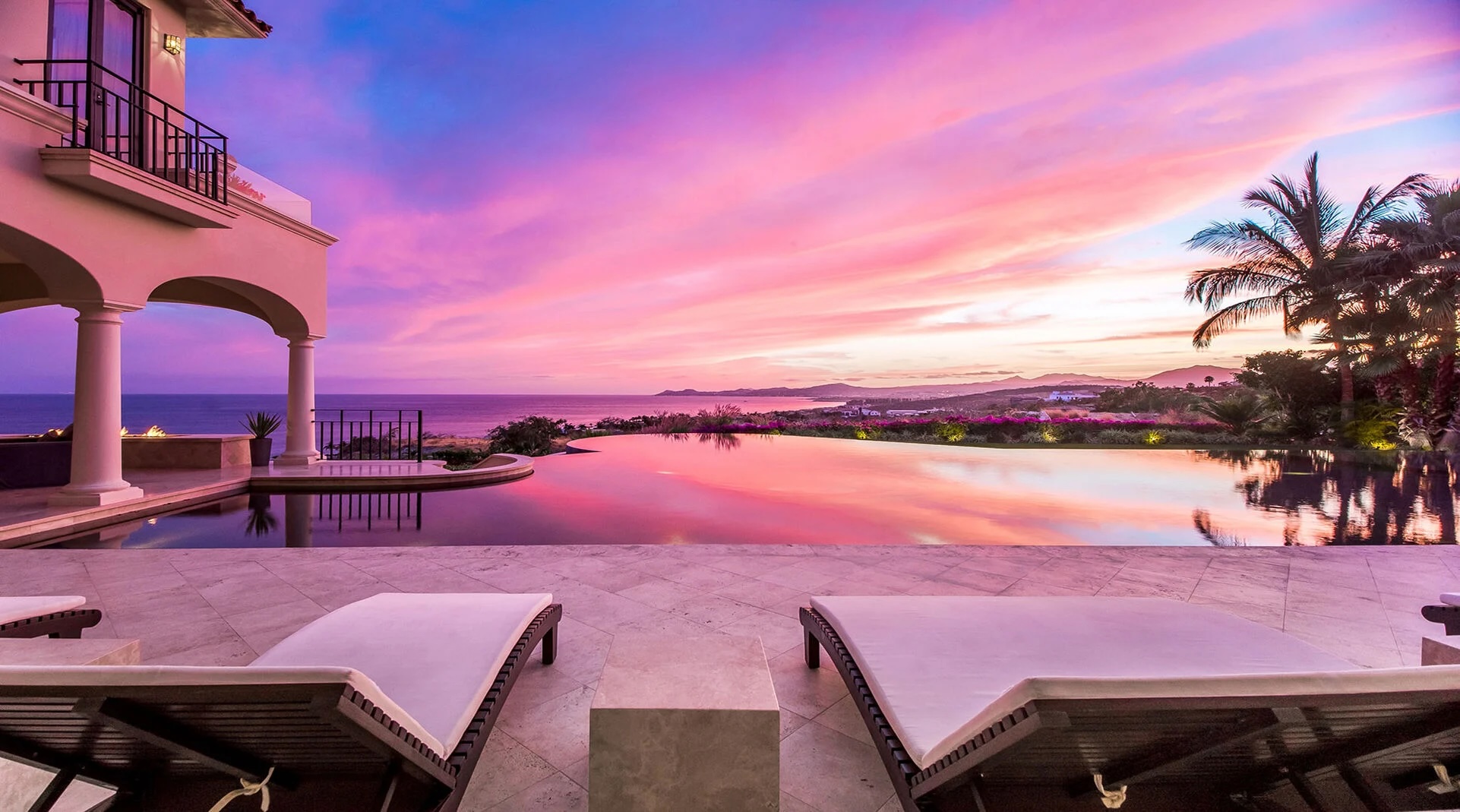 Feel Like a Celebrity in These Luxury Cabo Villas