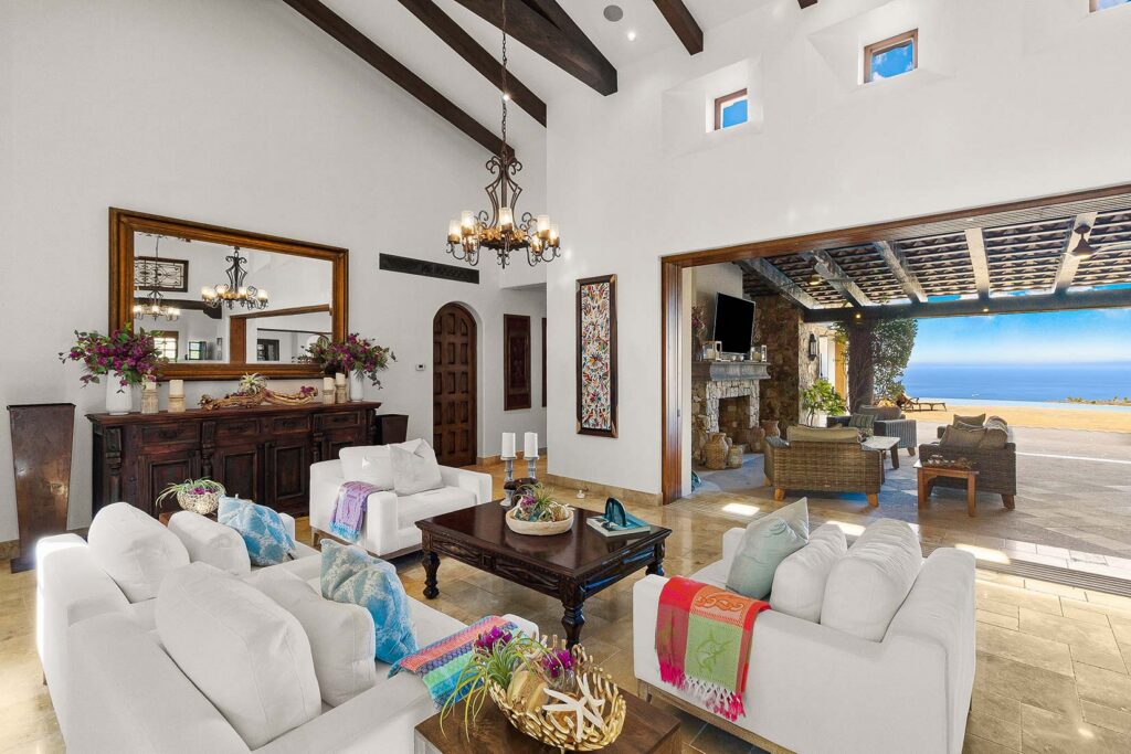 Pedregal villa rentals with private chef services