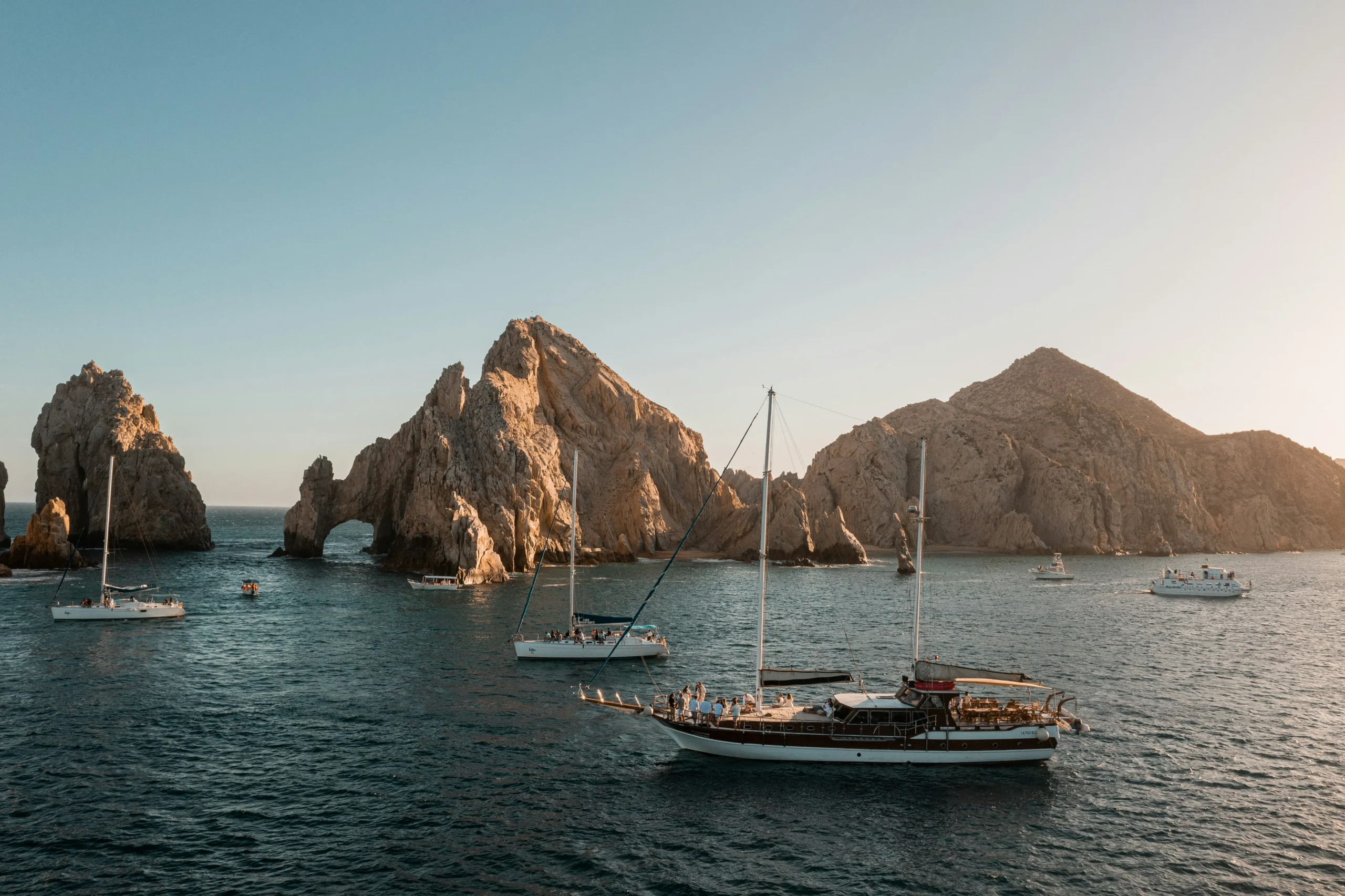 Best Ultra-Luxury Villas in Los Cabos: The Definitive Guide for Discerning Travelers
