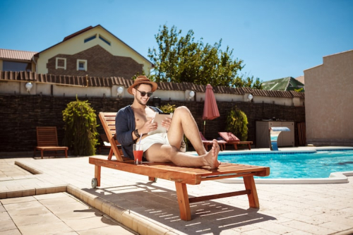 Private Villas Feature Expanded Amenities for Groups