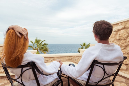 Honeymoon Travelers Choose Secluded Villas Over Traditional Resorts in Los Cabos