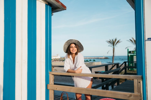 Beachfront Villas in Los Cabos Accommodate Groups with Specialized Staff