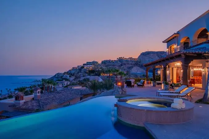 Luxury villa in Pedregal at sunset