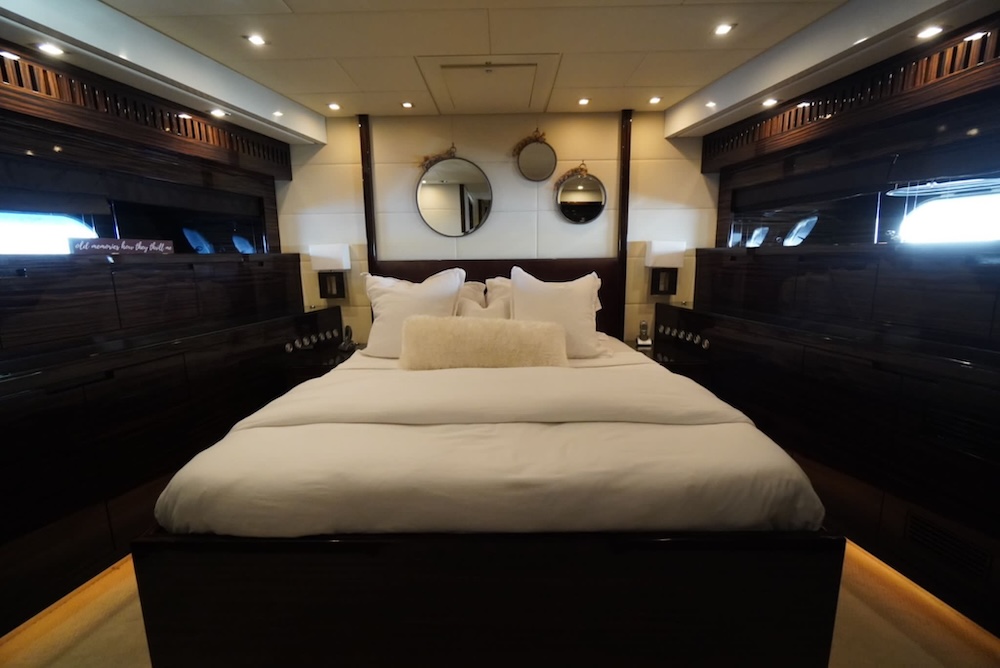 One of the guest cabins inside the 112-FT Leopard. 