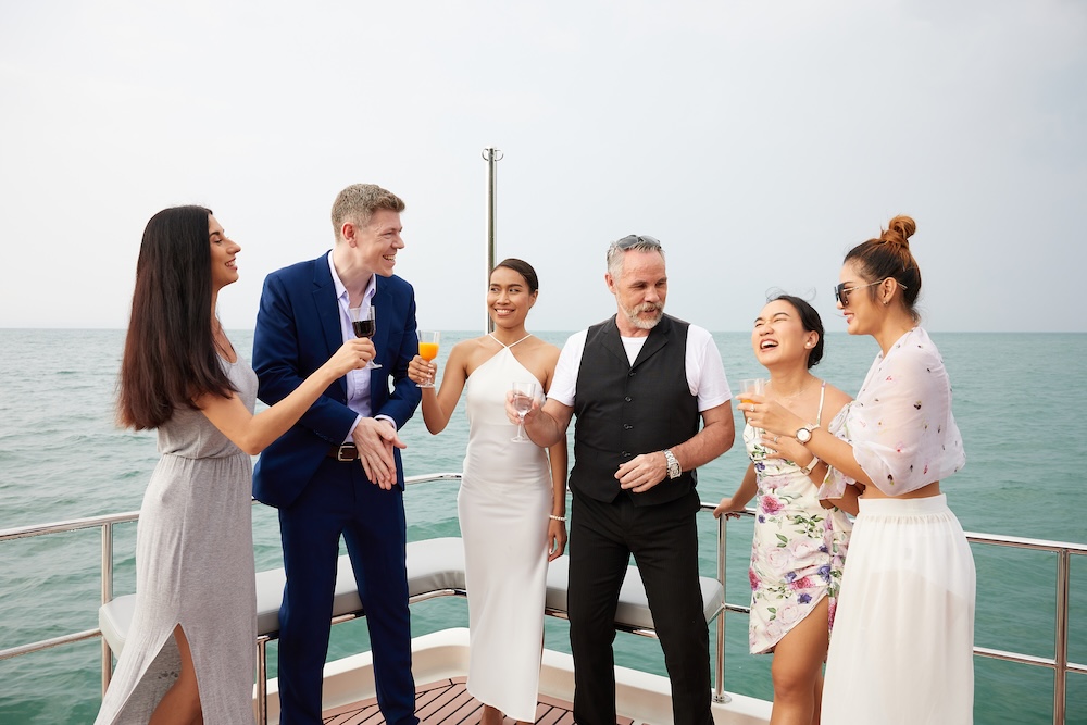 Enjoy your next corporate event on the water with Cabo Platinum. 
