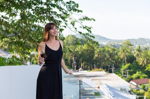How Villas Cater to High-End Travelers Seeking Seamless Transportation