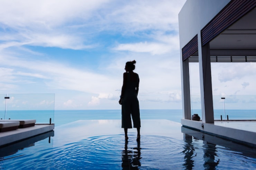 How to Compare Luxury Villa Rental Providers in Cabo