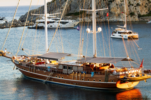 What Makes Private Yacht Experiences Different From Resort Activities