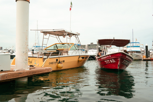 What to Review Before Planning a Luxury Yacht Charter in Los Cabos